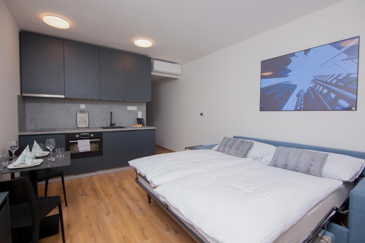 Apartmany Viviena Brno Luaran gambar
